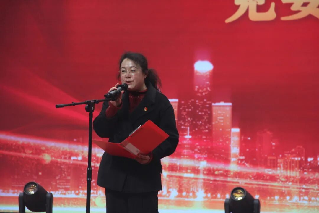 智能制造学院“向着光走上去”青年艺术思政活动:以光之名,共赴青春思政盛宴